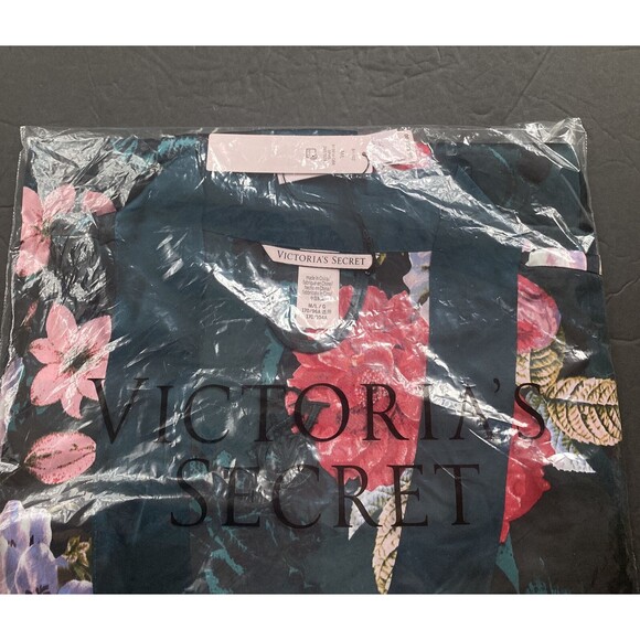 VICTORIA'S SECRET 100% Washable Silk Floral Long Robe Sz M/L Brand NWT $300 - Picture 2 of 4